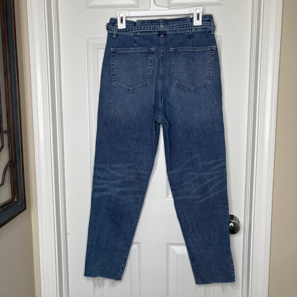 Hollister Ultra High-Waist Mom Denim Jeans in Blue Waist Size 29 - Picture 2 of 4